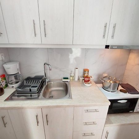 Crystal Home Near Airport Αρτέμιδα Εξωτερικό φωτογραφία